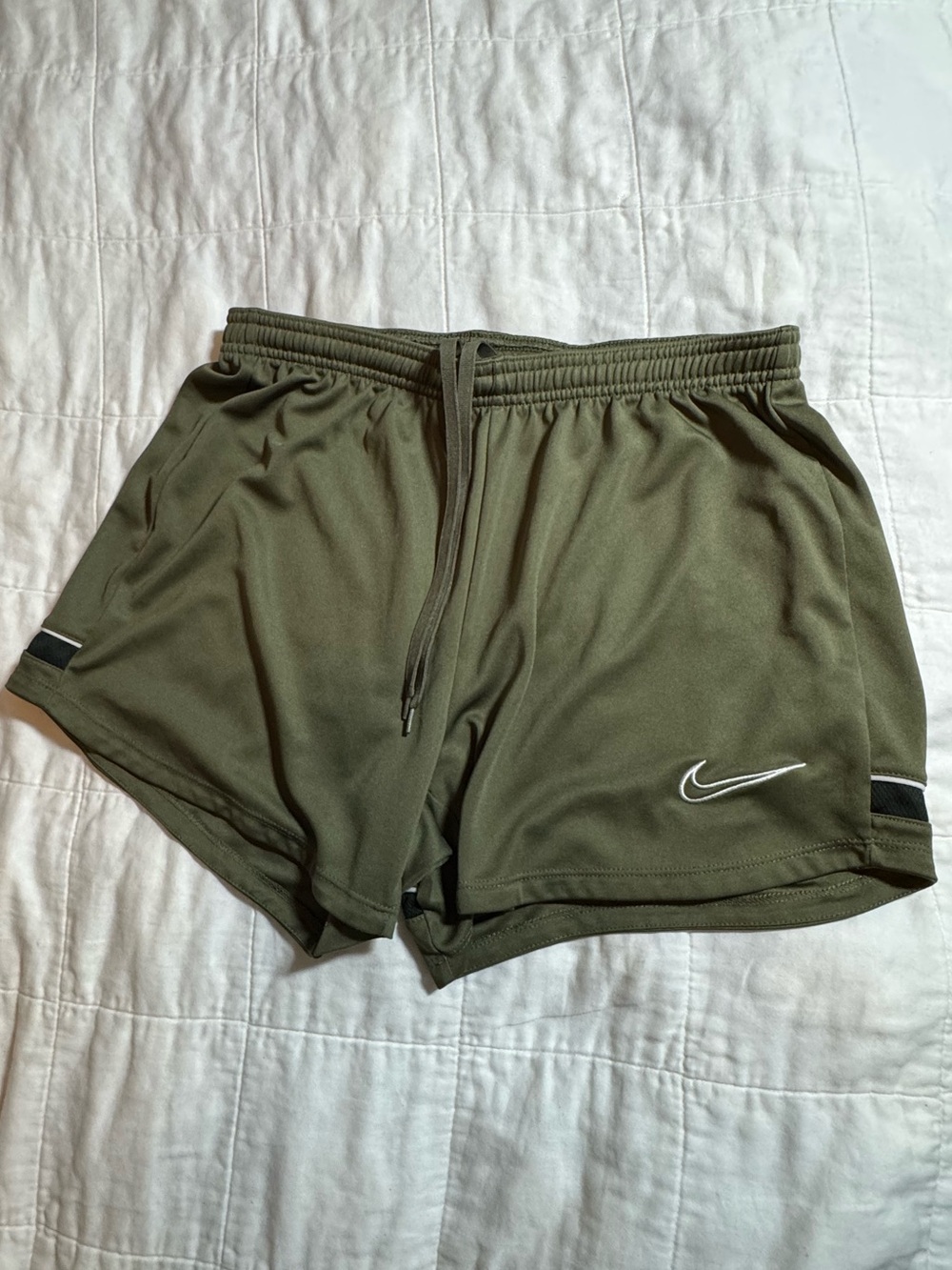 Nike Dri-FIT Olive Green Workout Running Shorts Women’s Medium M